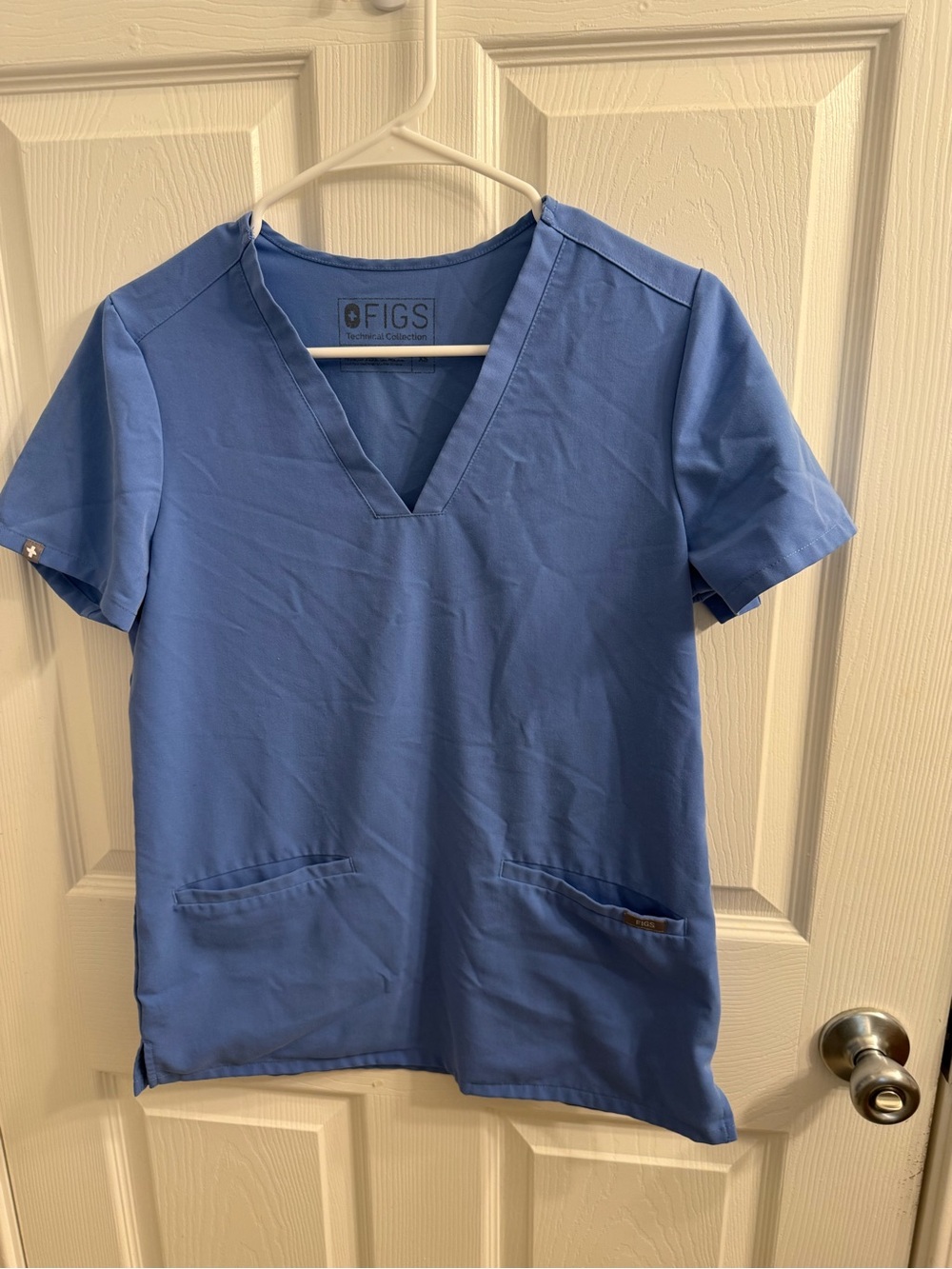 FIGS Casma Ceil Blue Scrub Top